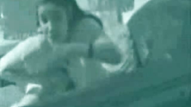 Porno nessuna registrazione  Un uomo che è quasi attaccato a un modello porno maturo e desideroso di sua sorella con un video porno pelosissime fallo.