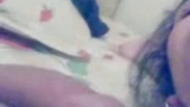 Porno nessuna registrazione  Maturo casalinga girato un giovane asiatico video vulva pelosa studente in il suo sesso partner